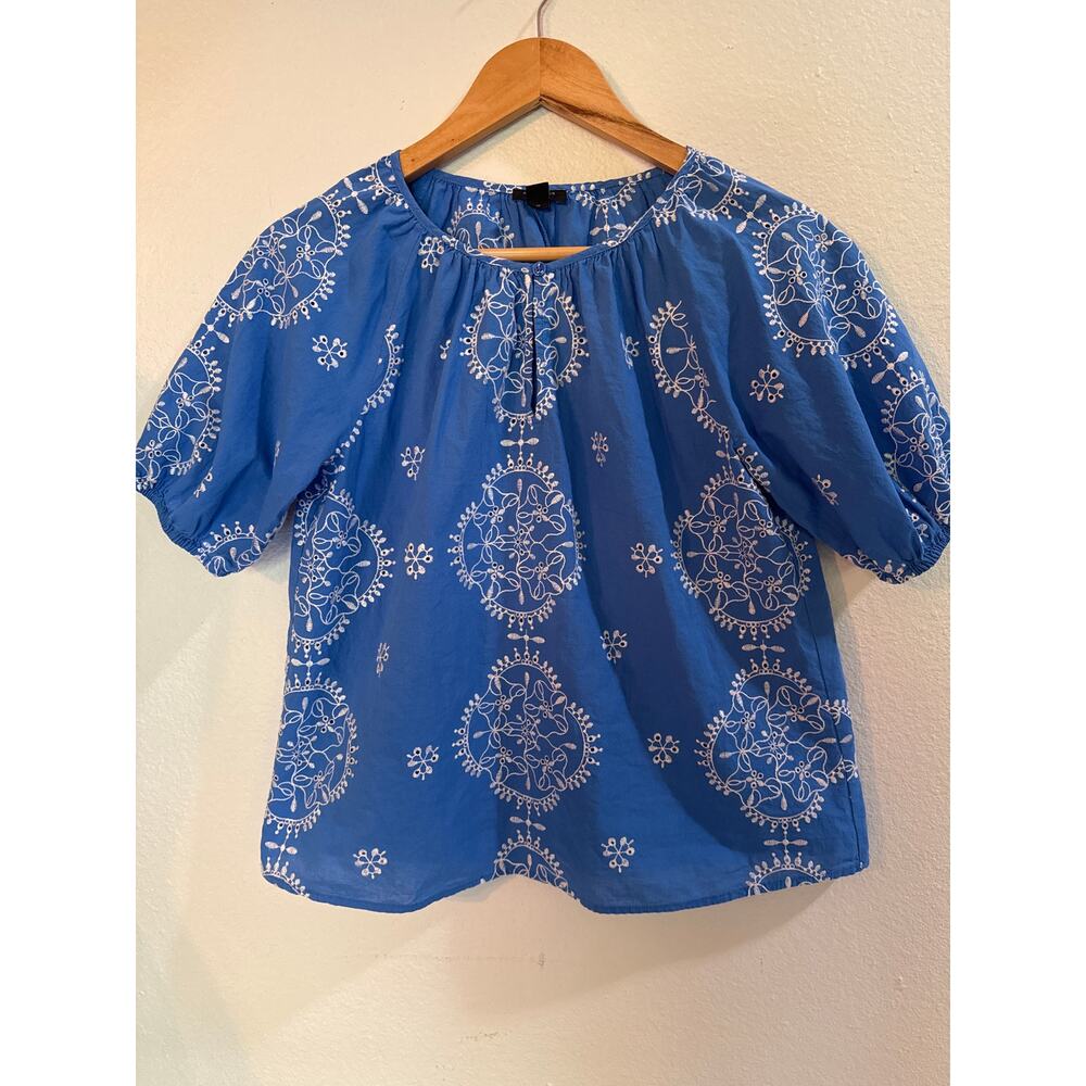 Ann Taylor Factory Petites Floral Eyelet Lace Blouse Size XSP